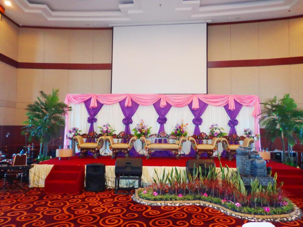 Sapadia Hotel Siantar Pematangsiantar Extérieur photo
