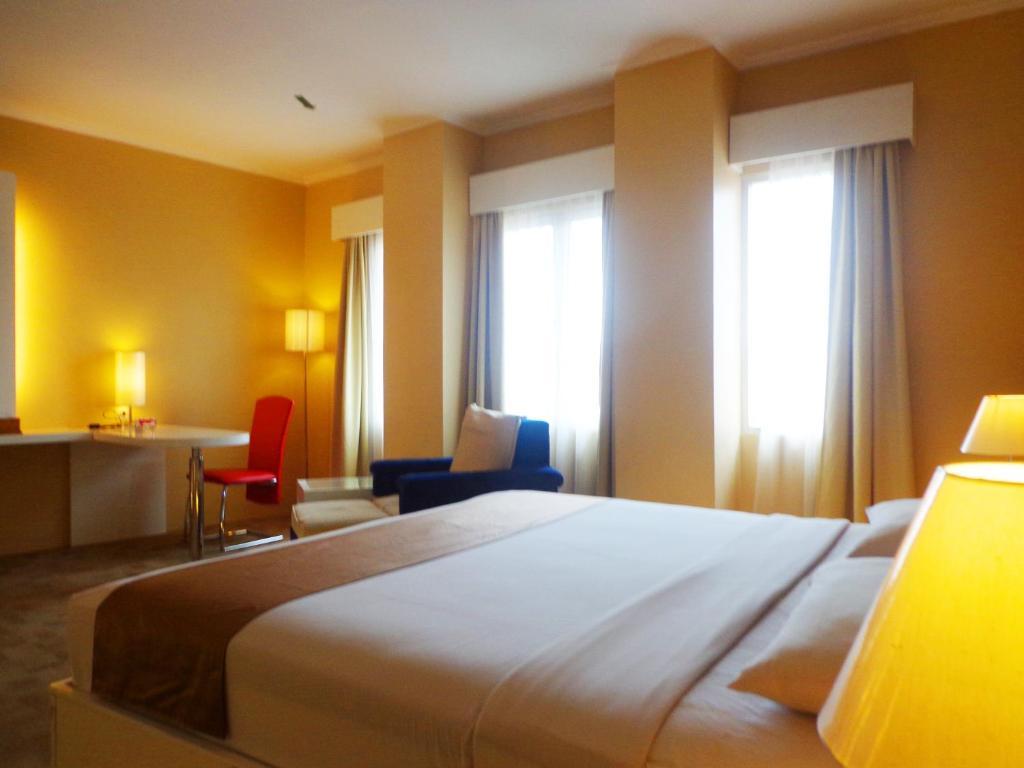 Sapadia Hotel Siantar Pematangsiantar Extérieur photo