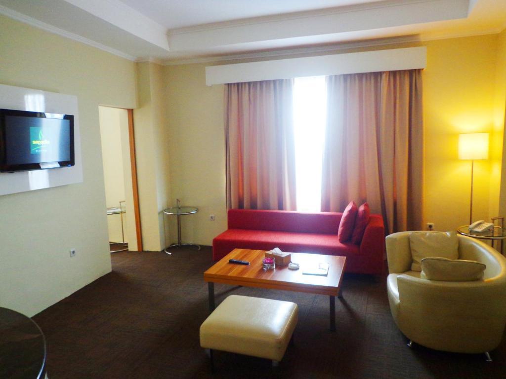 Sapadia Hotel Siantar Pematangsiantar Extérieur photo